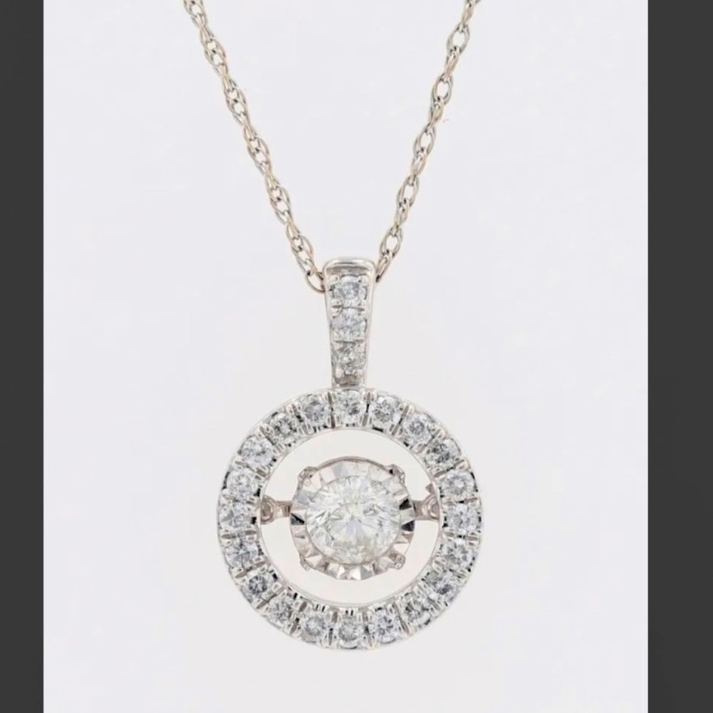 🛍️3/4 cttw dancing diamond white gold necklace 💎